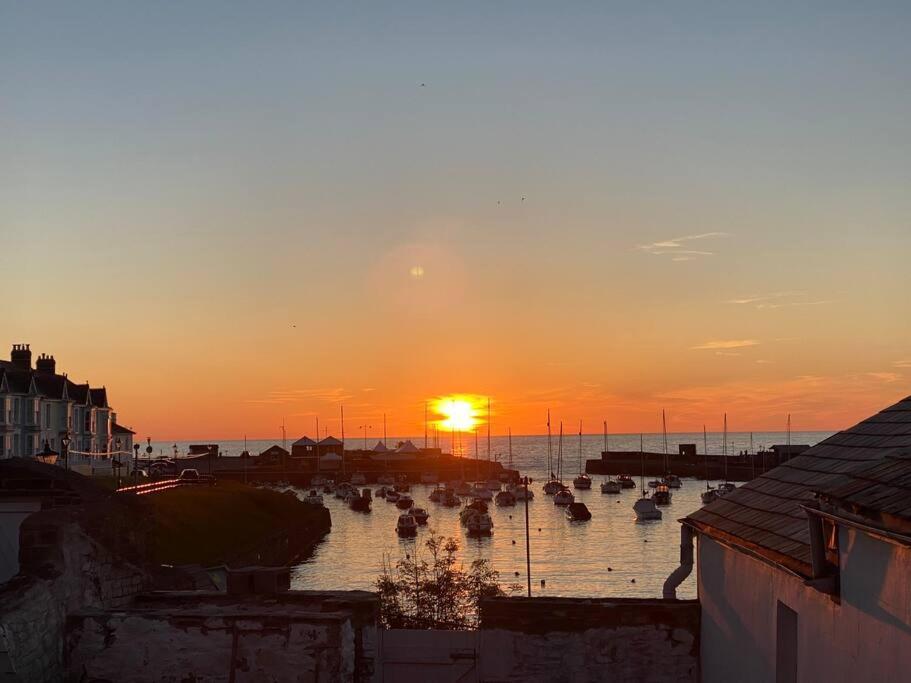 Willa Aberaeron Island House - Panoramic Harbour Views Zewnętrze zdjęcie